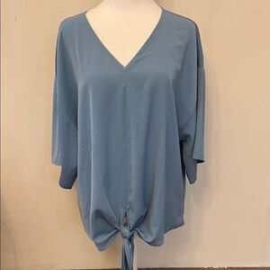 Viishow blue short sleeve V neck knotted waist blouse Size 2XXL New